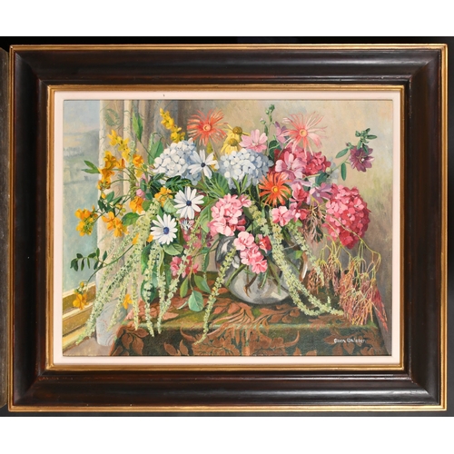 307 - Gwen Whicker (1900-1966) British. 