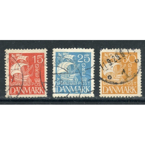 198 - DENMARK 1934 Air set fu. SG 287 - 91. Cat £44.