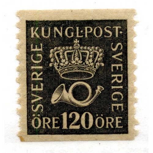 827 - SWEDEN 1920 - 33 120 ore black mint. SG 116. Cat £75.