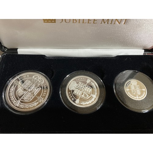 204 - The Jubilee Mint 2019 400th Anniversary, solid silver proof Laurel coin collection, (1/4, 1/2, and o... 