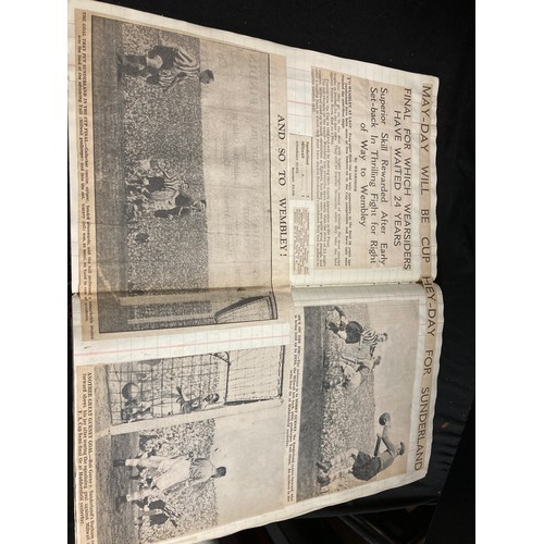 373B - Football ephemera including 1937 and 1973 cup final programmes scrapbooks mainly Sunderland Middlesb... 