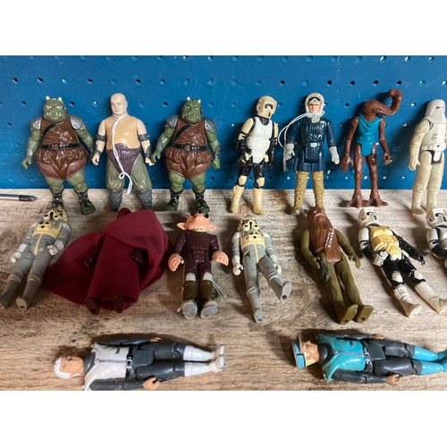 484 - star wars figures kenner