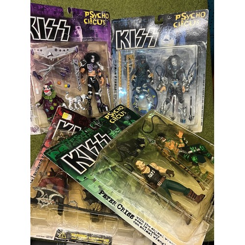 487 - Macfarlane kiss psyco circus x 4 figures