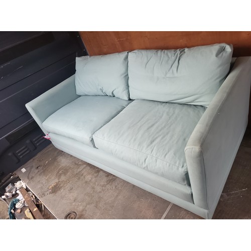 563 - Blue sofa 180cm
PLEASE NOTE THIS ITEM IS LOCATED AT THE REUNION BAR, LOFTUS, TS13 4RJ. COLLECTION VI... 