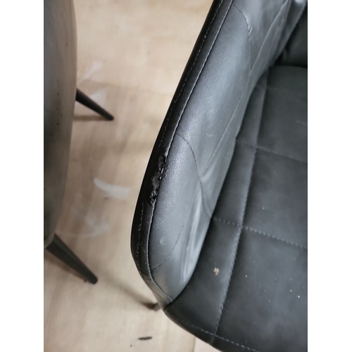 566 - GREY LEATHER DINING CHAIRS X 2 
PLEASE NOTE THIS ITEM IS LOCATED AT THE REUNION BAR, LOFTUS, TS13 4R... 