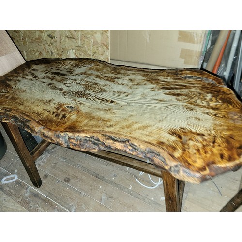 573 - LIVING EDGE TABLE AND 2 STOOLS
110CM WIDE 78CM HIGH
REALLY STUNNING SOLID ITEM
PLEASE NOTE THIS ITEM... 