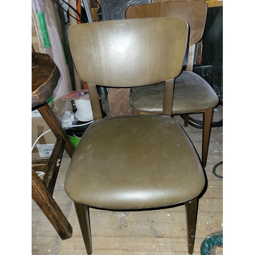 578 - PUB CHAIRS X 3

PLEASE NOTE THIS ITEM IS LOCATED AT THE REUNION BAR, LOFTUS, TS13 4RJ. COLLECTION VI... 