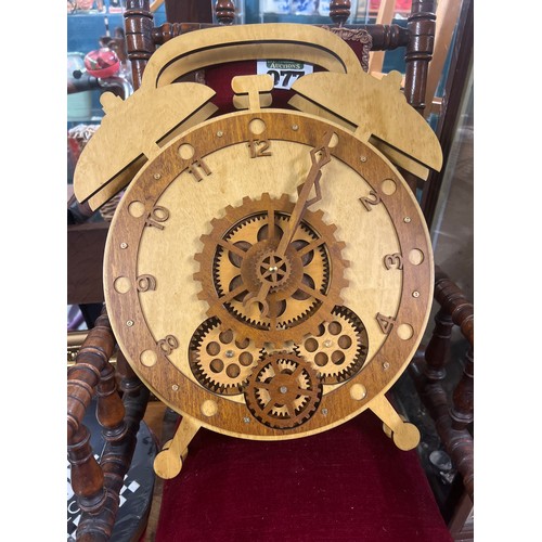 420 - wooden gear clock (new)