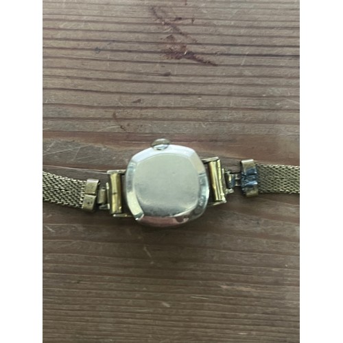 412 - Tissot ladies manual slim watch