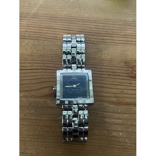 415 - Givenchy ladies quartz watch