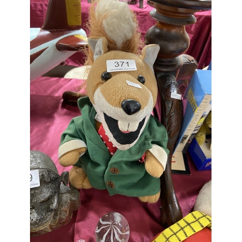 371 - BASIL BRUSH