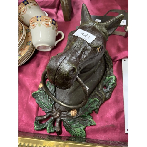 421 - CAST IRON HORSE HEAD TOWEL HOLDER