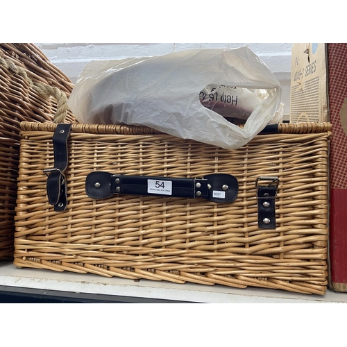 54 - WICKER PICNIC BASKET & 2 VINTAGE HATS