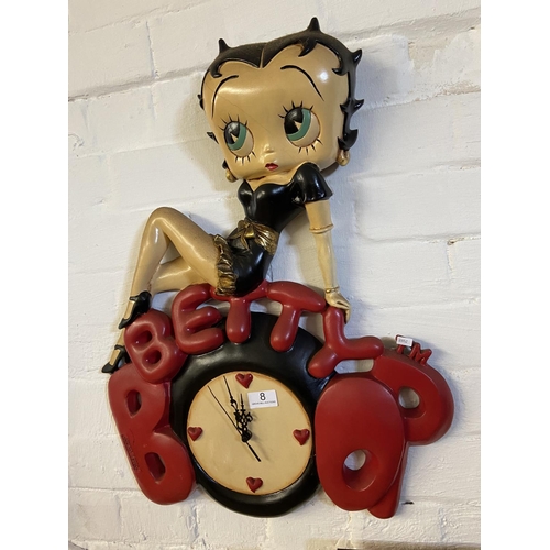 8 - BETTY BOOP WALL CLOCK (W/O)