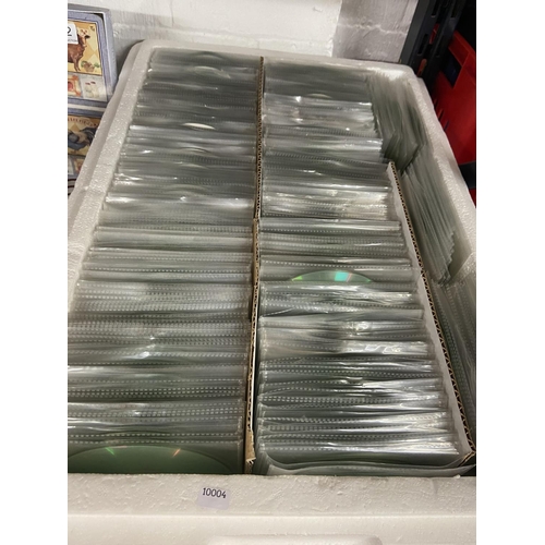 103A - BOX OF CD-R SLEEVES (#830 NEW)