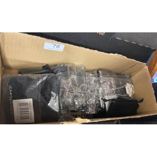 78 - BOX OF 10 DRAGONFLY PENDANTS & BUTTERFLY PENDANTS (NEW)