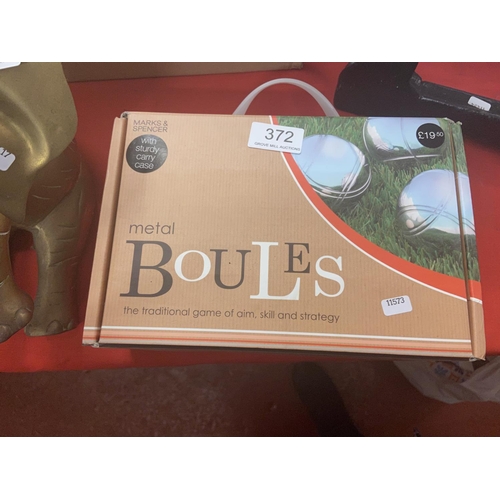 372 - SET OF BOULES (NEW)