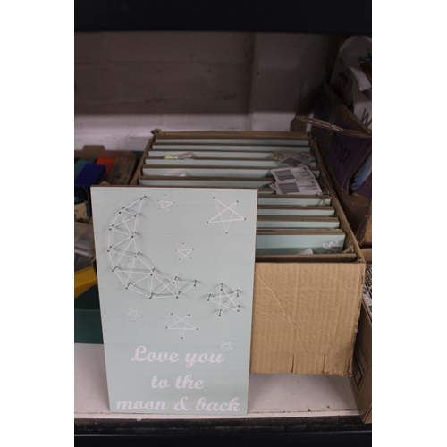 157 - BOX OF 24 'LOVE YOU TO THE MOON' PLAQUES