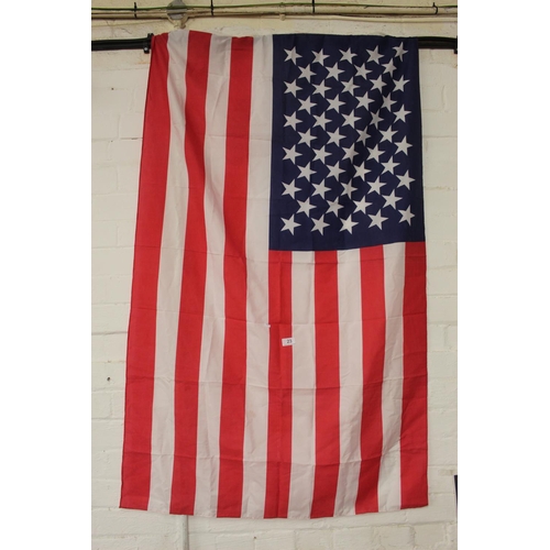 23 - AMERICAN STARS & STRIPES FLAG