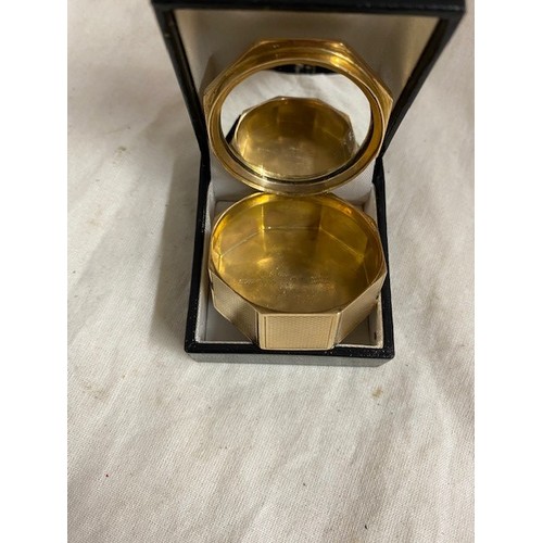 274 - CASED 9ct GOLD ASPREY OF LONDON OCTAGONAL PILL BOX (27.5g)