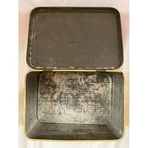 309 - VINTAGE SANDWICH TIN