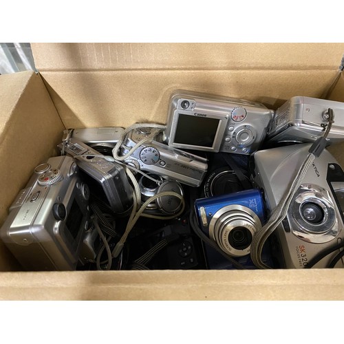 452 - BOX OF DIGITAL CAMERAS & SONY CAMCORDER A/F