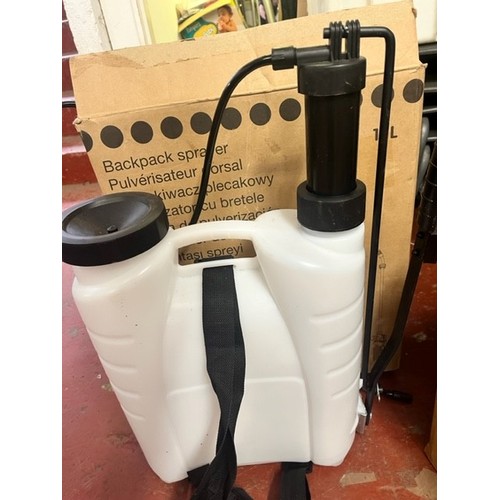 26 - BOXED BACK PACK GARDEN SPRAYER