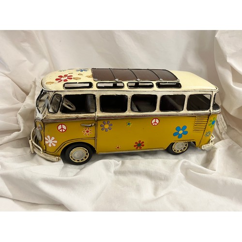 149 - TIN PLATE MODEL VW CAMPER VAN