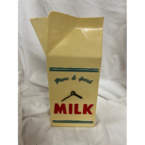 169 - QUIRKY MILK CARTON BATTERY OPERATED 'PURE & FRESH MILK' CLOCK (W/O)