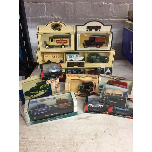 172 - 12 BOXED COLLECTORS CARS INCL LLEDO