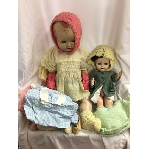 197 - VINTAGE PEDIGREE & SAROLD DOLLS WITH CLOTHES & SHOES