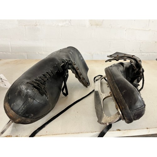 64 - PAIR OF VINTAGE ICE SKATES