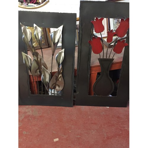 7 - 2 LARGE METAL 'TULIP & LILY' WALL