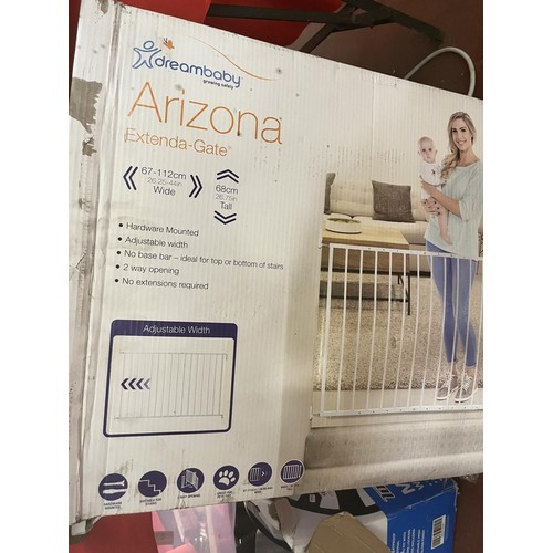 16 - BOXED DREAMBAY ARIZONA SAFETY GATE