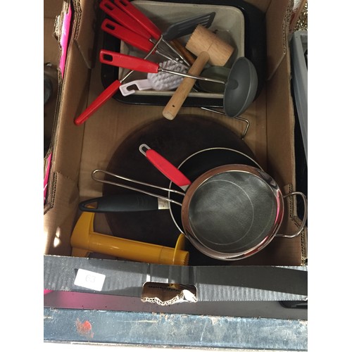 48 - BOX OF KITCHENALIA