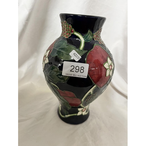 298 - COUNTRY CRAFT ANN ROWE TUBLINED VASE