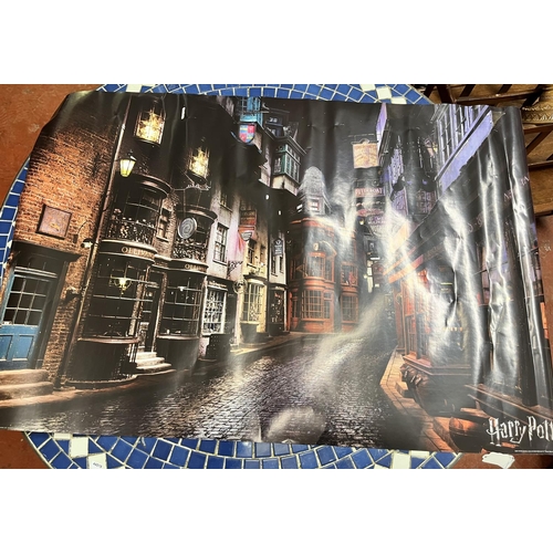 33 - HARRY POTTER POSTER