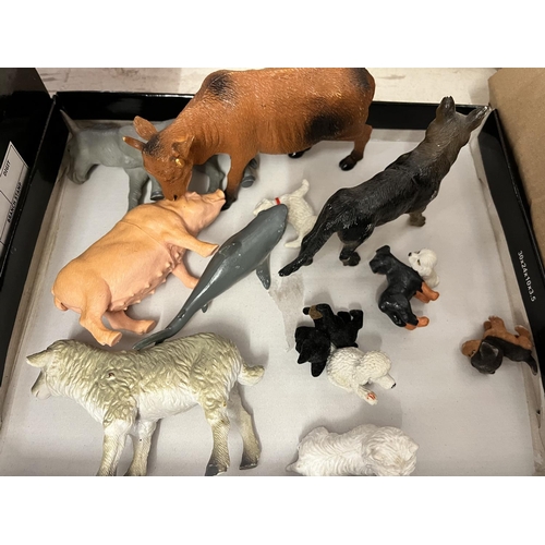 62 - TRAY OF TOY FARM ANIMALS & DOGS