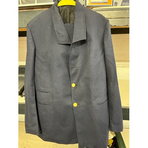 42 - 1980'S RAILWAY UNIFORM