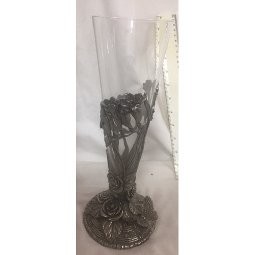 180 - ROYAL SELANGOR 'MOODS & MEMORIES' PEWTER GARDEN BOUQUET VASE WITH GLASS