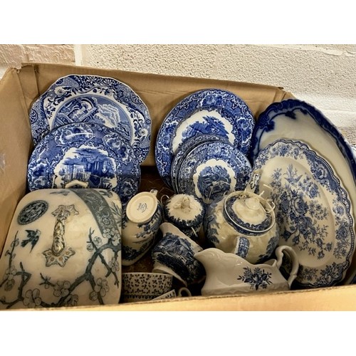 40 - BOX OF BLUE & WHITE INCL DRESDEN, SEAFORTH & ABBEY