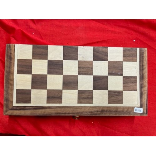 124 - WOODEN CASED CHESS BOARD SET