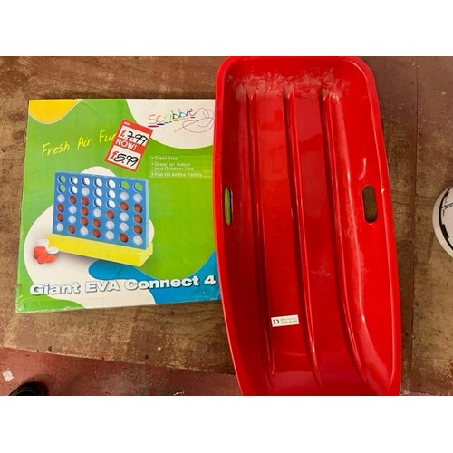 4 - BOXED GARDEN CONNECT 4 & PLASTIC SLED