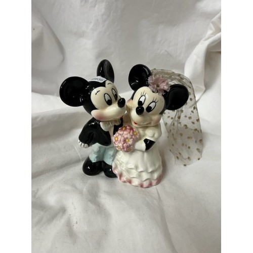 155 - CERAMIC DISNEY BRIDE & GROOM MICKEY & MINNIE MOUSE FIGURE