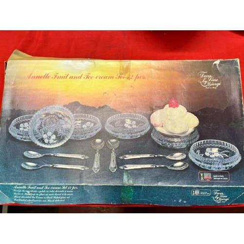 260 - VINTAGE BOXED 12pc ANNETTE FRUIT & ICE CREAM SET