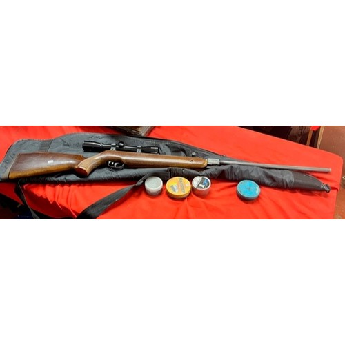 WEIHRAUCH .22 AIR RIFLE WITH SCOPE, CASE & 4 TUBS OF PELLETS(RESERVE £80)