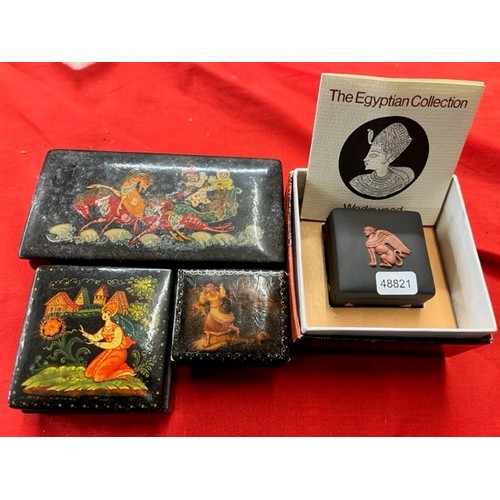 262 - BOXED WEDGWOOD PILL BOX & 3 ORIENTAL TRINKET BOXES