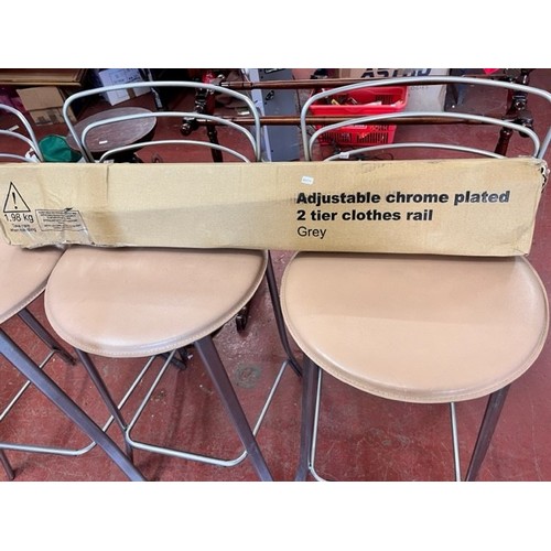 40 - BOXED ADJUSTABLE 2 TIER CLOTHES RAIL (NEW)