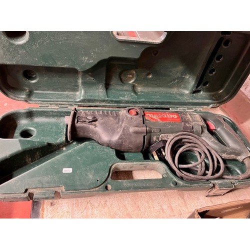 166 - CASED METABO SAW(A/F)