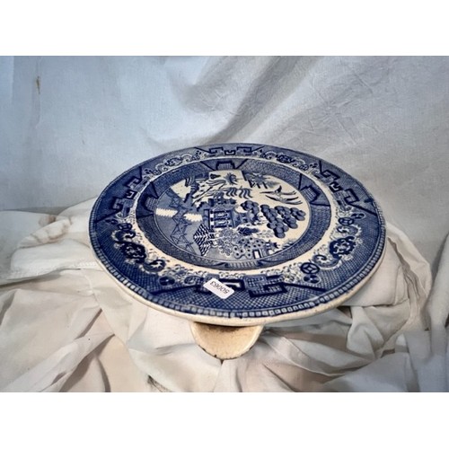 298 - VICTORIAN BLUE & WHITE WARMING PAN(A/F)